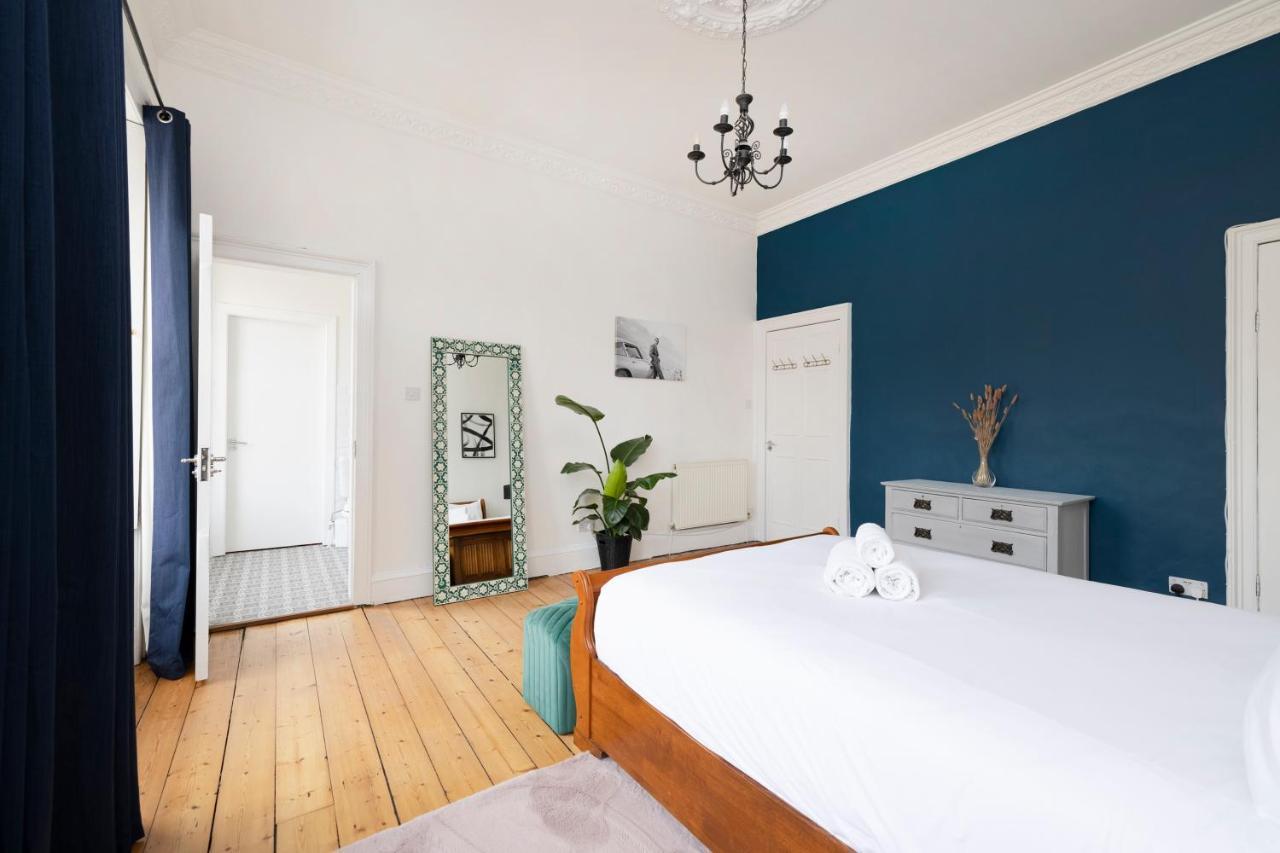 Altido Glamorous 2-Bed Flat Near Edinburgh Castle Exterior foto